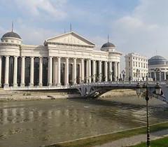 Skopje Consigna equipaje