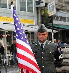 Consigne bagage Checkpoint Charlie