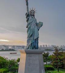 Luggage storage Statue of Liberty in Kaunas