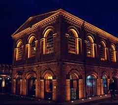 Luggage storage Manufaktura