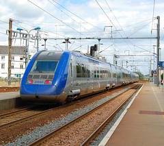 Luggage storage Auray train station