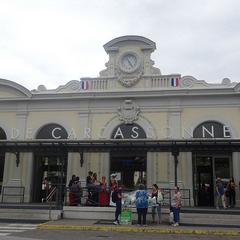 Consigna equipaje en la Gare de Carcassonne