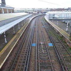 Luggage storage Maidstone railway station